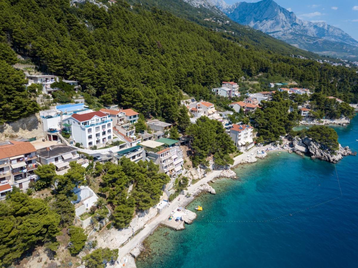 Villa Visnja Brela Exteriör bild